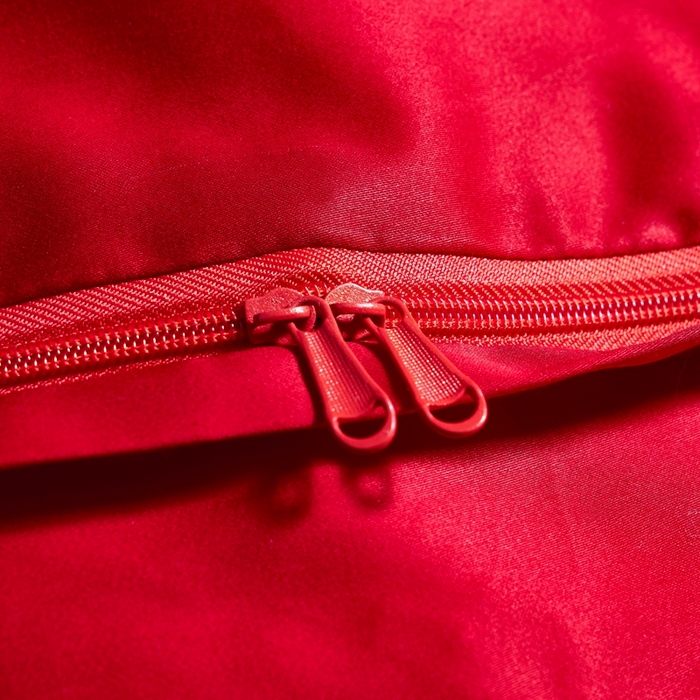 91家纺网 家纺一手货源 找家纺 慕她家纺 2026慕她大花工艺款全棉纯棉婚庆四件套大红色刺绣结婚床上用品 凤冠霞帔