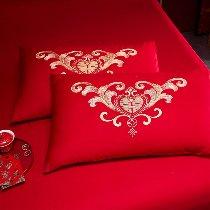 91家纺网 家纺一手货源 找家纺 慕她家纺 2026慕她大花工艺款全棉纯棉婚庆四件套大红色刺绣结婚床上用品 百子登科