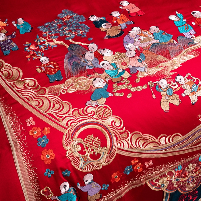 91家纺网 家纺一手货源 找家纺 慕她家纺 2026慕她大花工艺款全棉纯棉婚庆四件套大红色刺绣结婚床上用品 百子贺喜