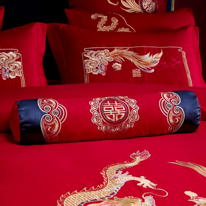 91家纺网 家纺一手货源 找家纺 慕她家纺 2026慕她大花工艺款全棉纯棉婚庆四件套大红色刺绣结婚床上用品 龙啸凤吟