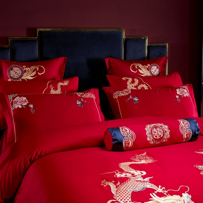 91家纺网 家纺一手货源 找家纺 慕她家纺 2026慕她大花工艺款全棉纯棉婚庆四件套大红色刺绣结婚床上用品 挚爱龙凤