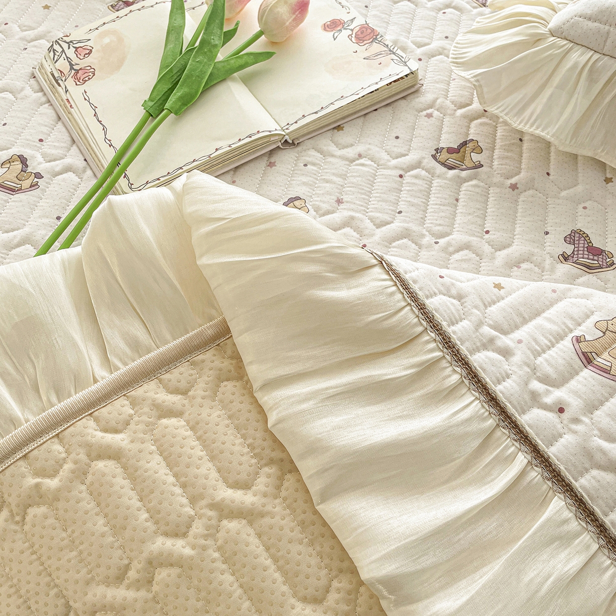 91家纺网 家纺一手货源 找家纺 美优兰 2026新款全棉榻榻米垫 粉色木马