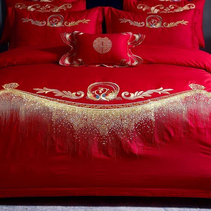91家纺网 家纺一手货源 找家纺 慕她家纺 2026慕她大花工艺款全棉纯棉婚庆四件套大红色刺绣结婚床上用品 天赐良缘