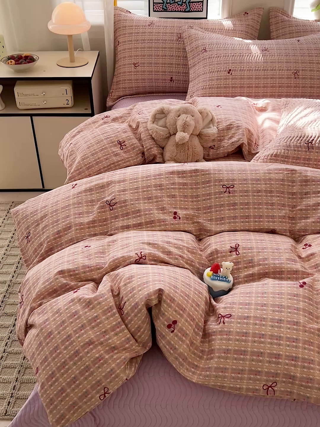 91家纺网 家纺一手货源 找家纺 梦精灵家纺 2026新款纯棉床盖四件套全棉绗缝夹棉防滑床单四季通用榻榻米单人学生宿舍 香风樱蝶AB紫