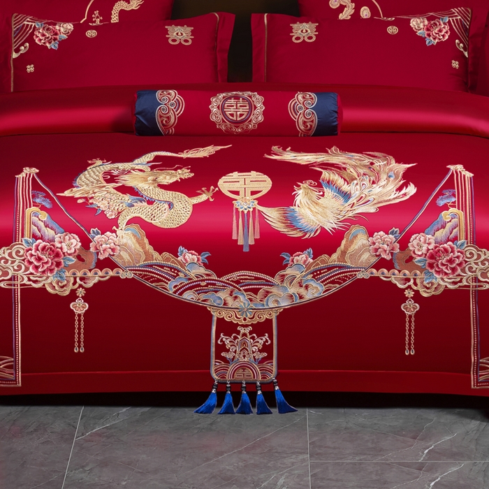 91家纺网 家纺一手货源 找家纺 慕她家纺 2026慕她大花工艺款全棉纯棉婚庆四件套大红色刺绣结婚床上用品 吉祥龙凤