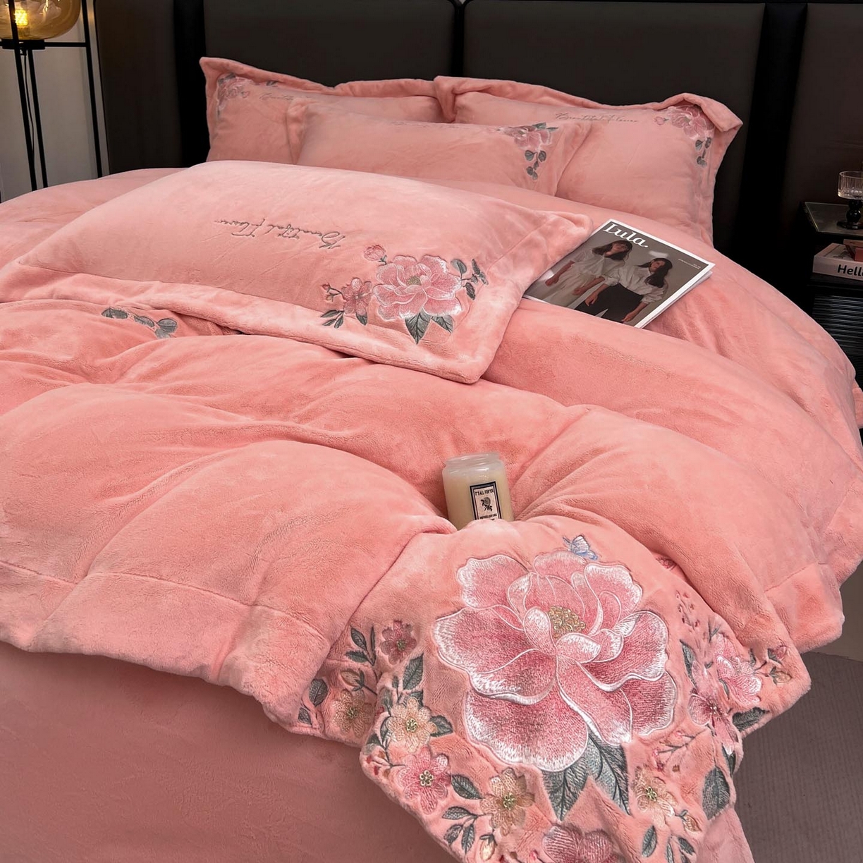 91家纺网 家纺一手货源 找家纺 润锦云 2026新款牛奶绒刺绣四件套-花之韵 花之韵-樱花粉