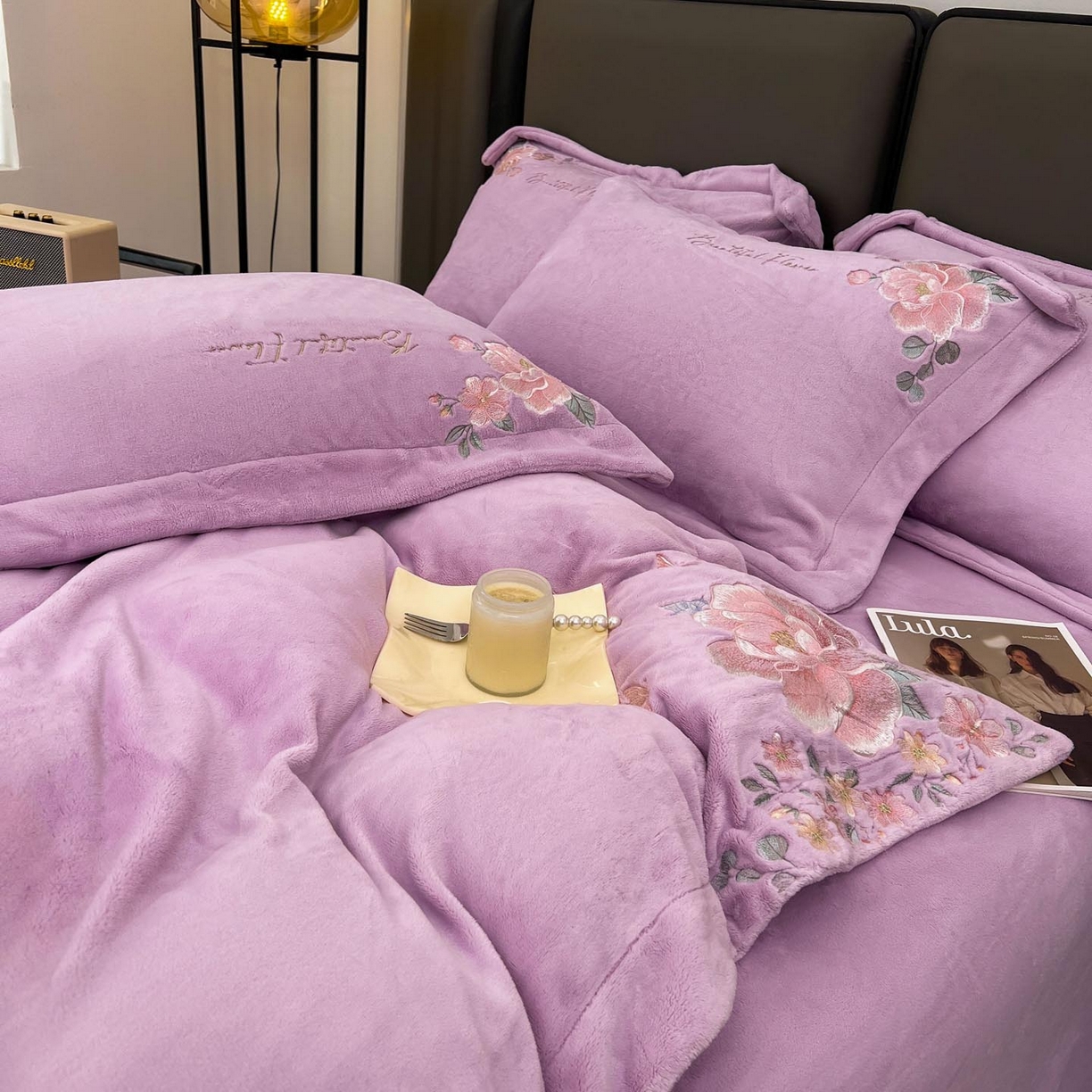 91家纺网 家纺一手货源 找家纺 润锦云 2026新款牛奶绒刺绣四件套-花之韵 花之韵-高贵紫