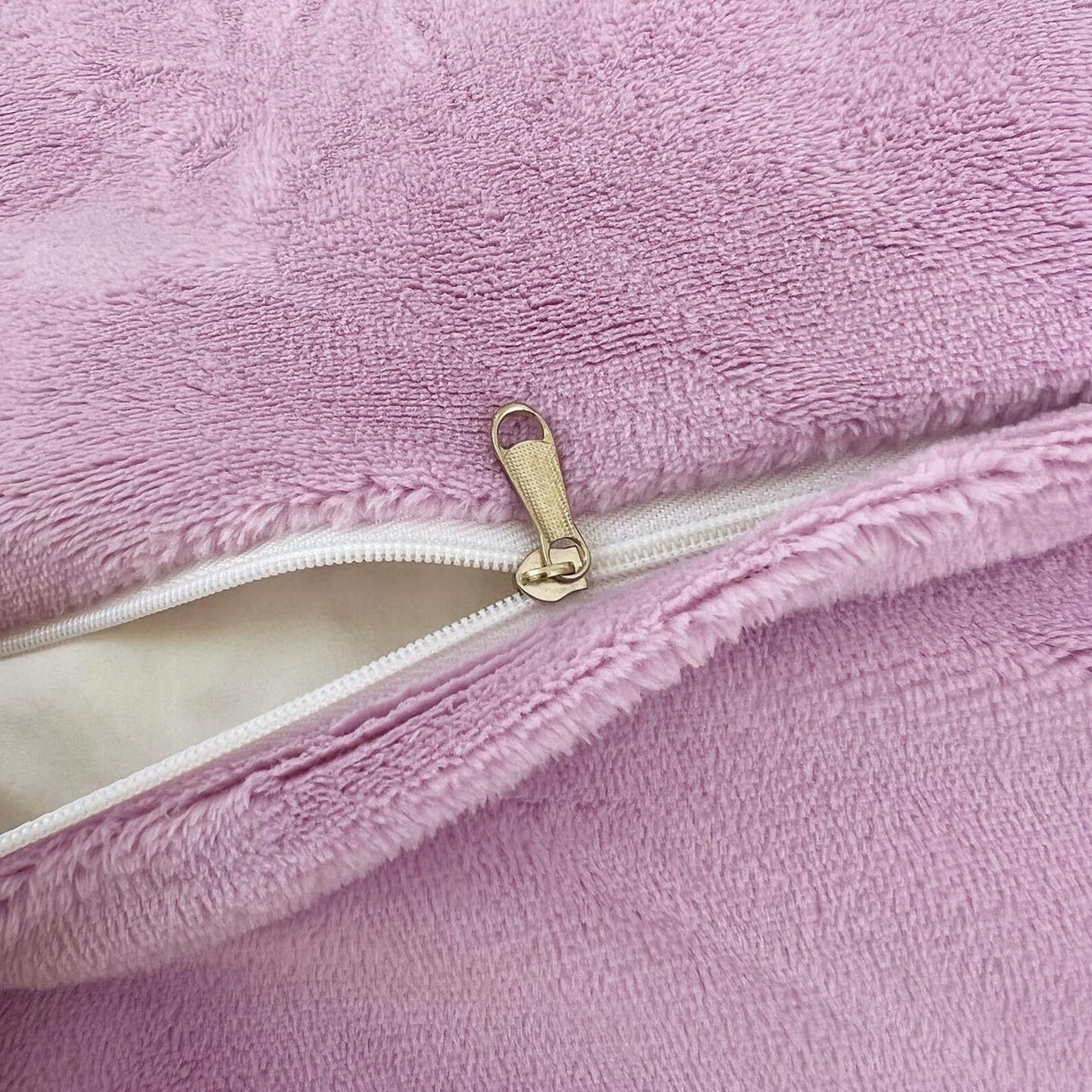 91家纺网 家纺一手货源 找家纺 润锦云 2026新款牛奶绒刺绣四件套-花之韵 花之韵-高贵紫