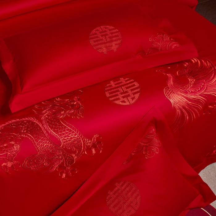 91家纺网 家纺一手货源 找家纺 润锦云 2026新款150克高克重中式婚庆款高支高密重工刺绣四件套 祥龙喜凤--红