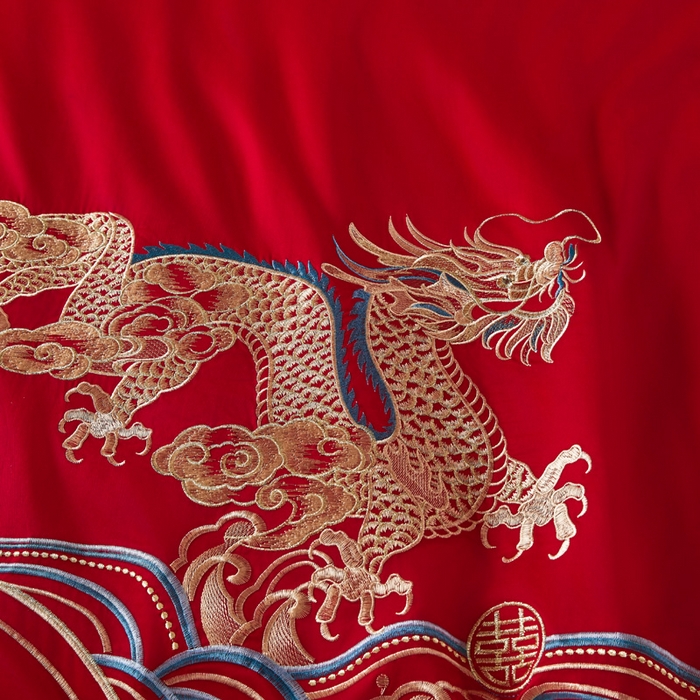 91家纺网 家纺一手货源 找家纺 润锦云 2026新款150克高克重中式婚庆款高支高密重工刺绣四件套 龙凤情缘--金色