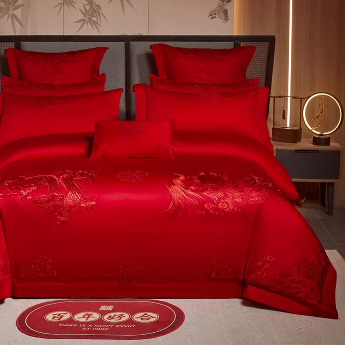 91家纺网 家纺一手货源 找家纺 润锦云 2026新款150克高克重中式婚庆款高支高密重工刺绣四件套 祥龙喜凤--红
