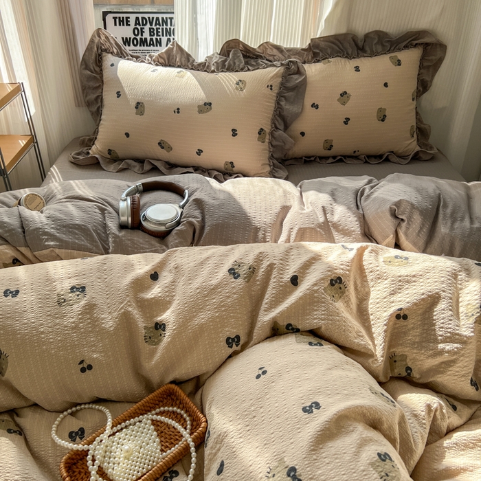 91家纺网 家纺一手货源 找家纺 2026新款泡芙纱花边四件套 咖啡小猫