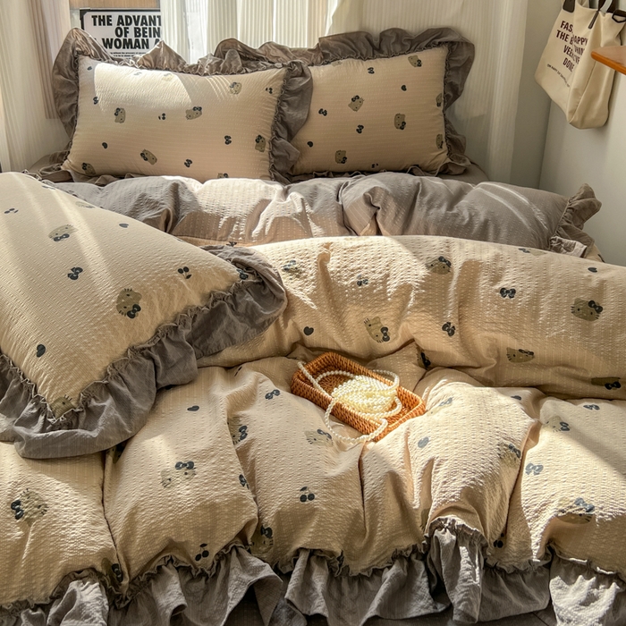 91家纺网 家纺一手货源 找家纺 2026新款泡芙纱花边四件套 咖啡小猫