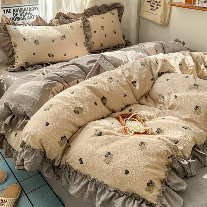 91家纺网 家纺一手货源 找家纺 2026新款泡芙纱花边四件套 咖啡小猫