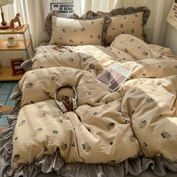 91家纺网 家纺一手货源 找家纺 2026新款泡芙纱花边四件套 咖啡小猫