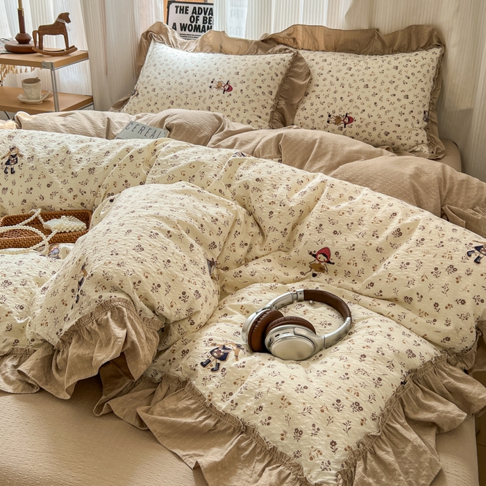 91家纺网 家纺一手货源 找家纺 2026新款泡芙纱花边四件套 小女孩