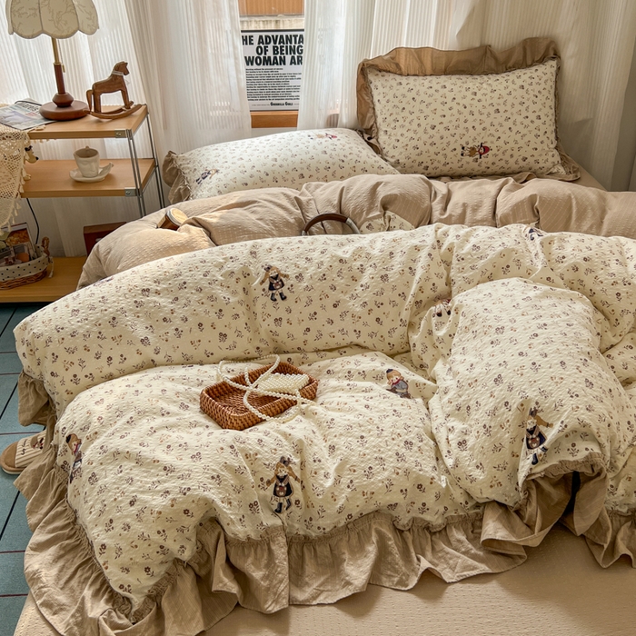 91家纺网 家纺一手货源 找家纺 2026新款泡芙纱花边四件套 小女孩