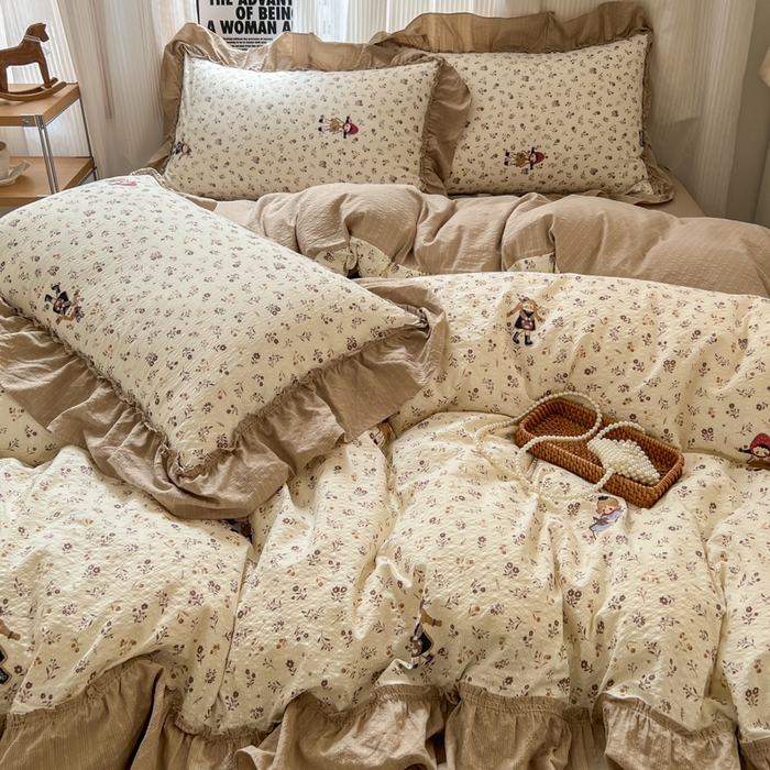 91家纺网 家纺一手货源 找家纺 2026新款泡芙纱花边四件套 小女孩