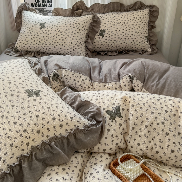 91家纺网 家纺一手货源 找家纺 2026新款泡芙纱花边四件套 碟舞