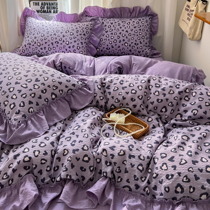 91家纺网 家纺一手货源 找家纺 2026新款泡芙纱花边四件套 紫豹纹