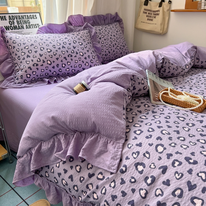 91家纺网 家纺一手货源 找家纺 2026新款泡芙纱花边四件套 紫豹纹