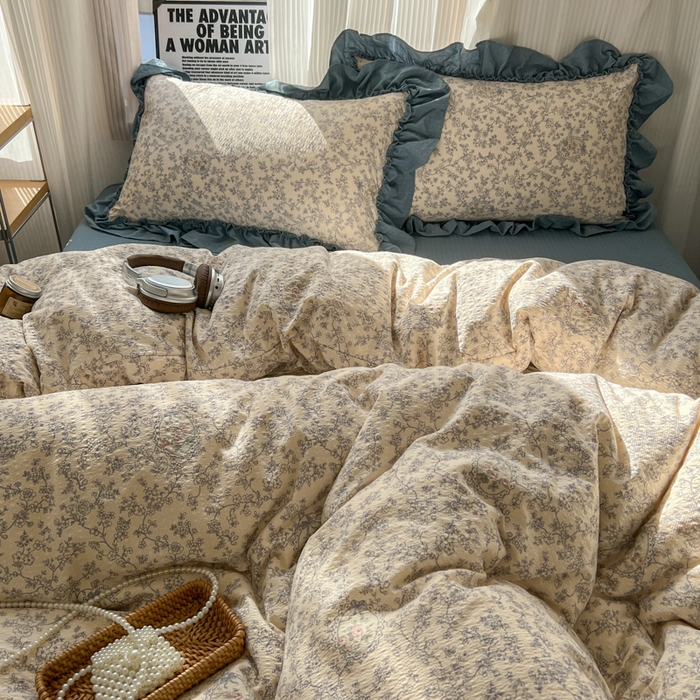 91家纺网 家纺一手货源 找家纺 2026新款泡芙纱花边四件套 花束