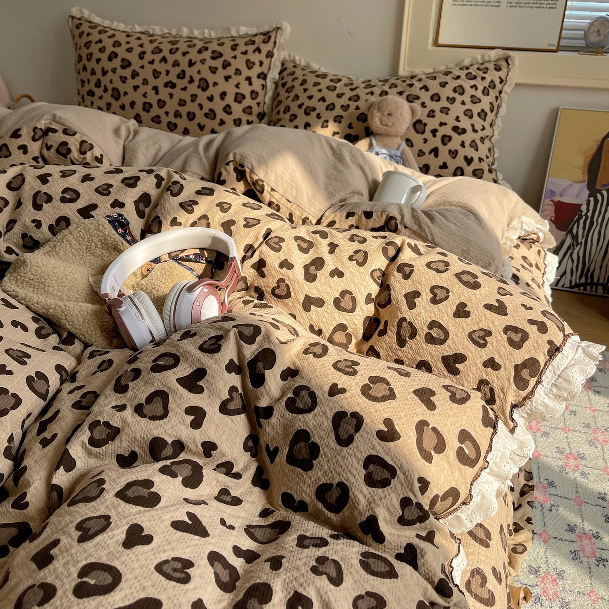 2026新款泡芙纱床盖四件套 咖豹纹