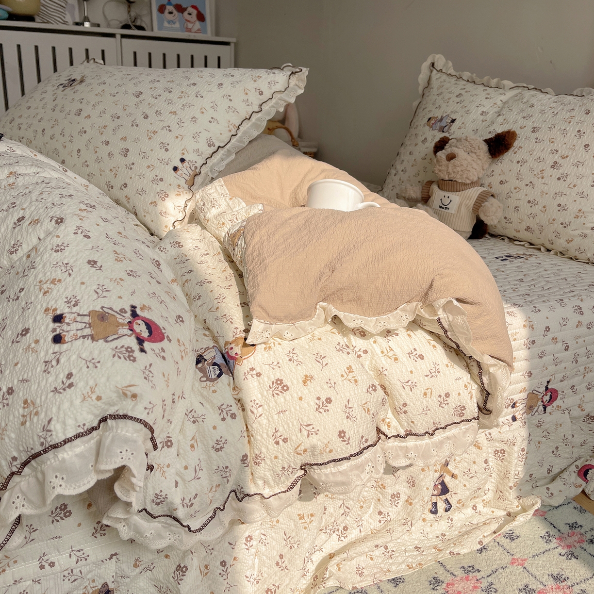 91家纺网 家纺一手货源 找家纺 2026新款泡芙纱床盖四件套 小女孩