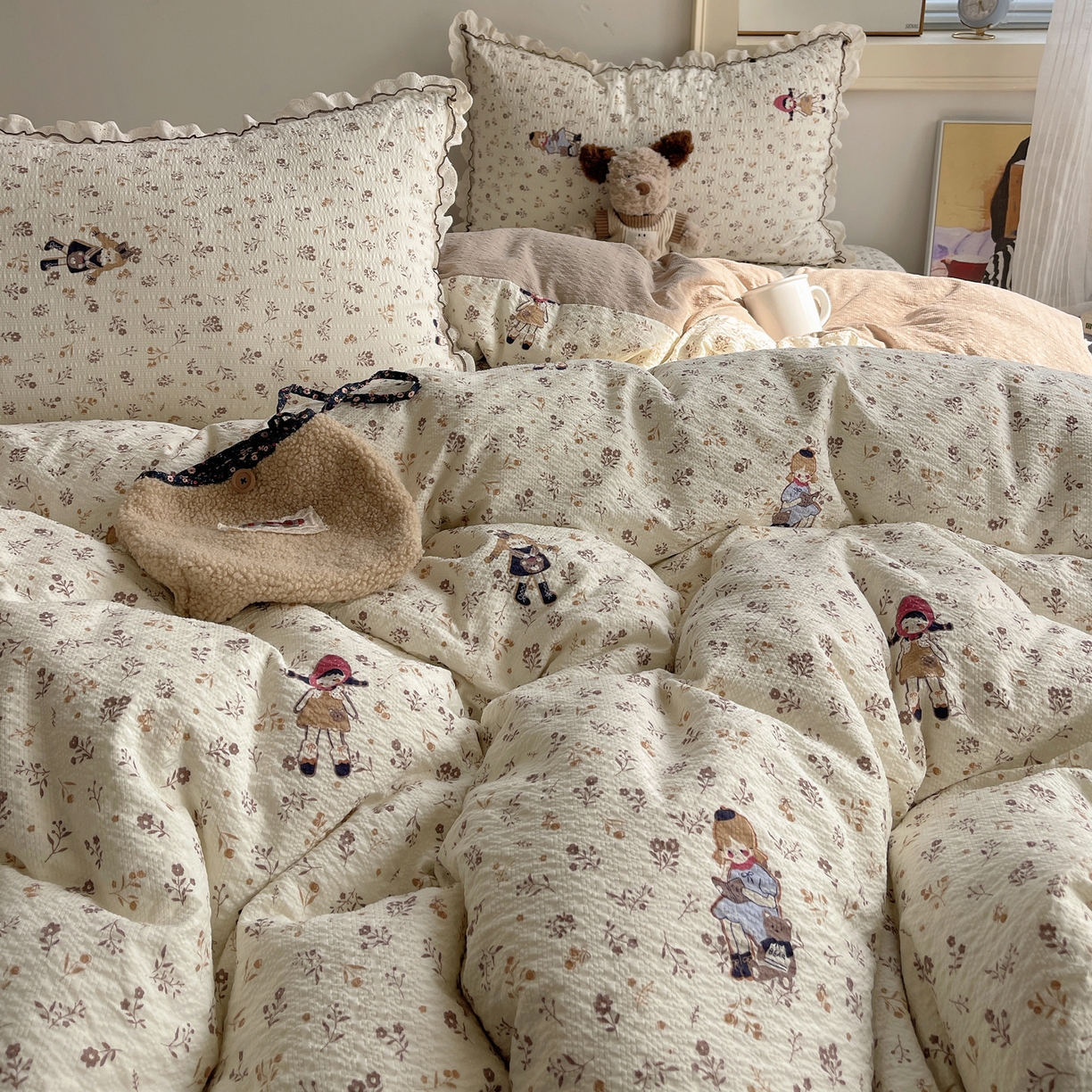 91家纺网 家纺一手货源 找家纺 2026新款泡芙纱床盖四件套 小女孩