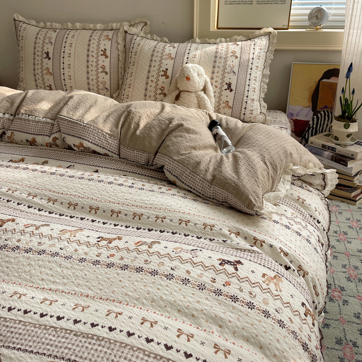 91家纺网 家纺一手货源 找家纺 2026新款泡芙纱床盖四件套 摇摇马