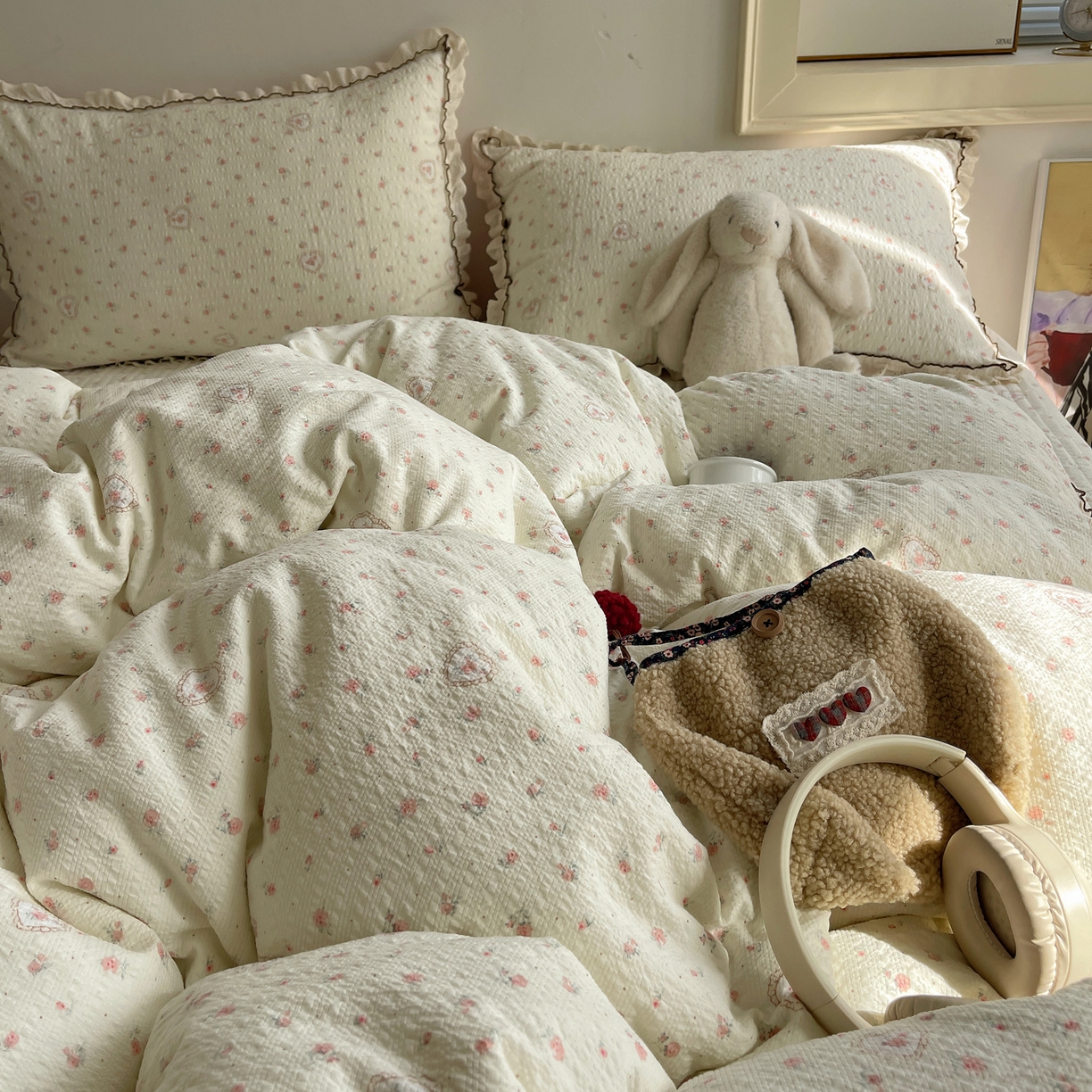 91家纺网 家纺一手货源 找家纺 2026新款泡芙纱床盖四件套 暖心