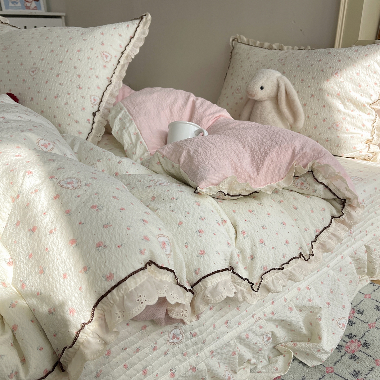 91家纺网 家纺一手货源 找家纺 2026新款泡芙纱床盖四件套 暖心