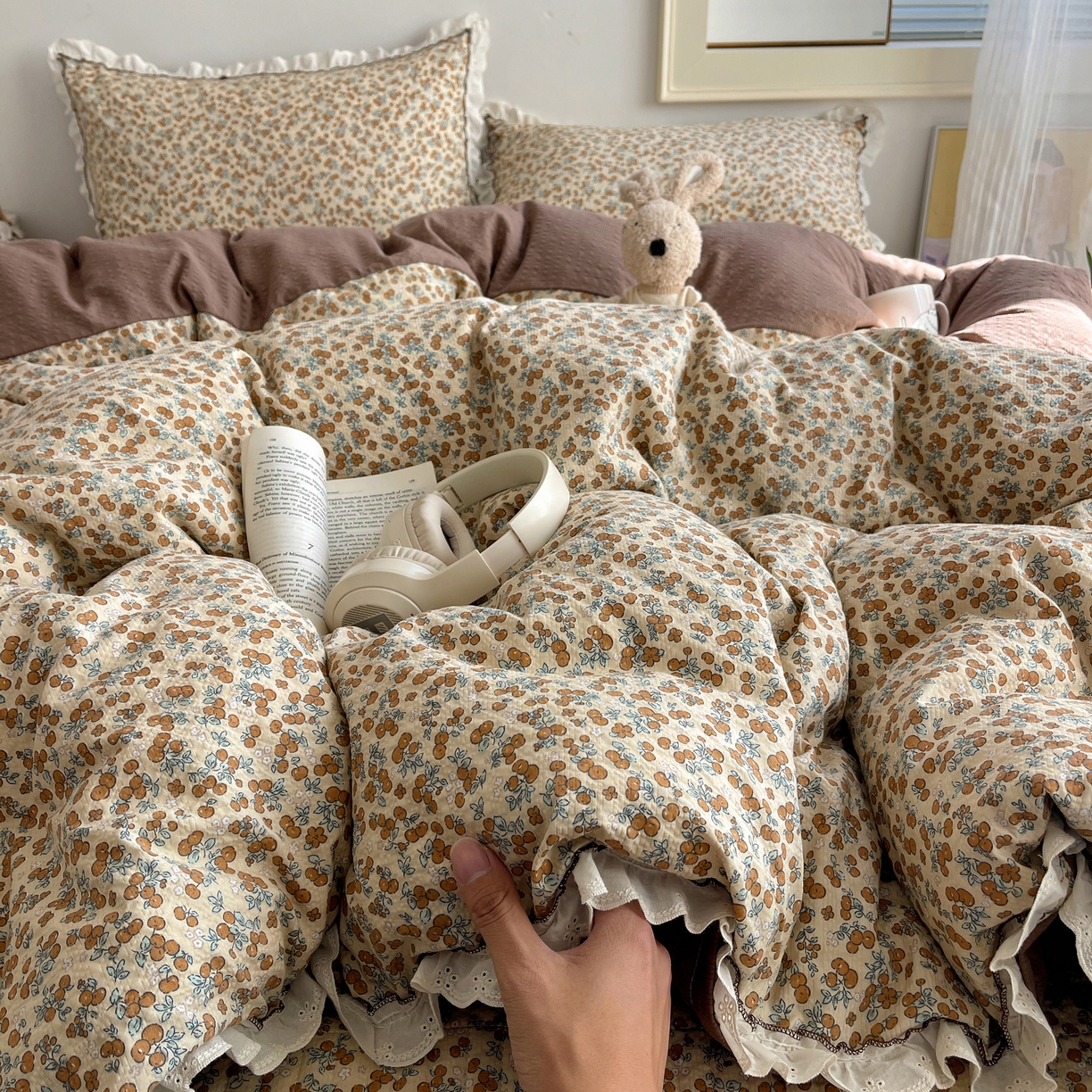 91家纺网 家纺一手货源 找家纺 2026新款泡芙纱床盖四件套 暖橘枝