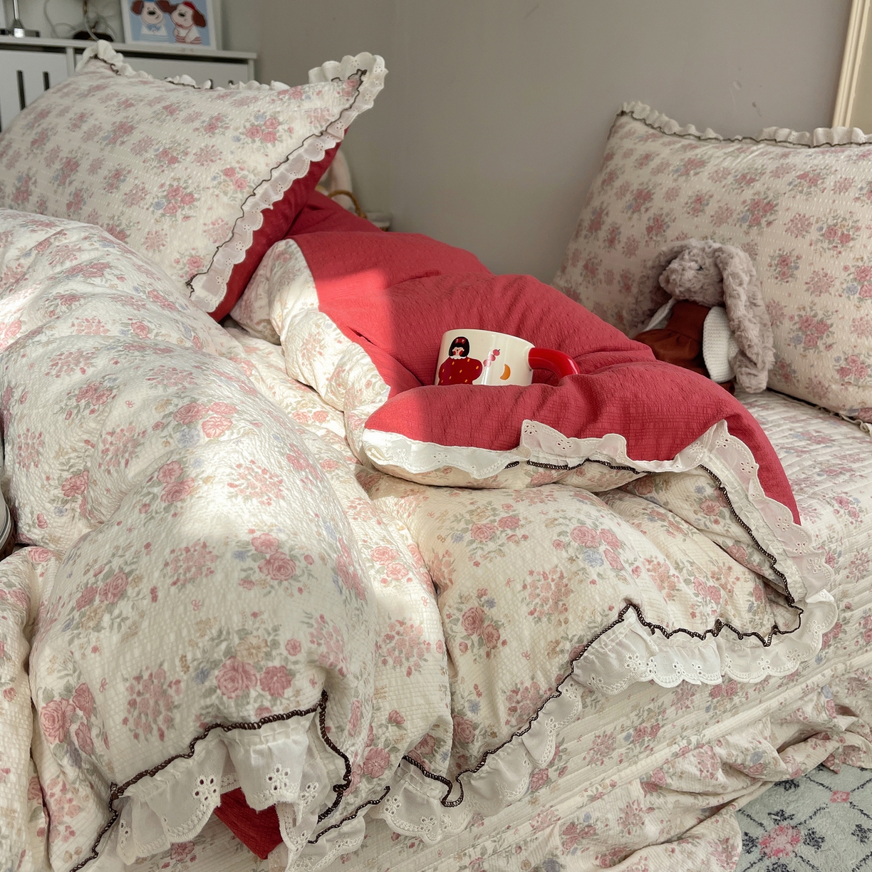 91家纺网 家纺一手货源 找家纺 2026新款泡芙纱床盖四件套 梨花落