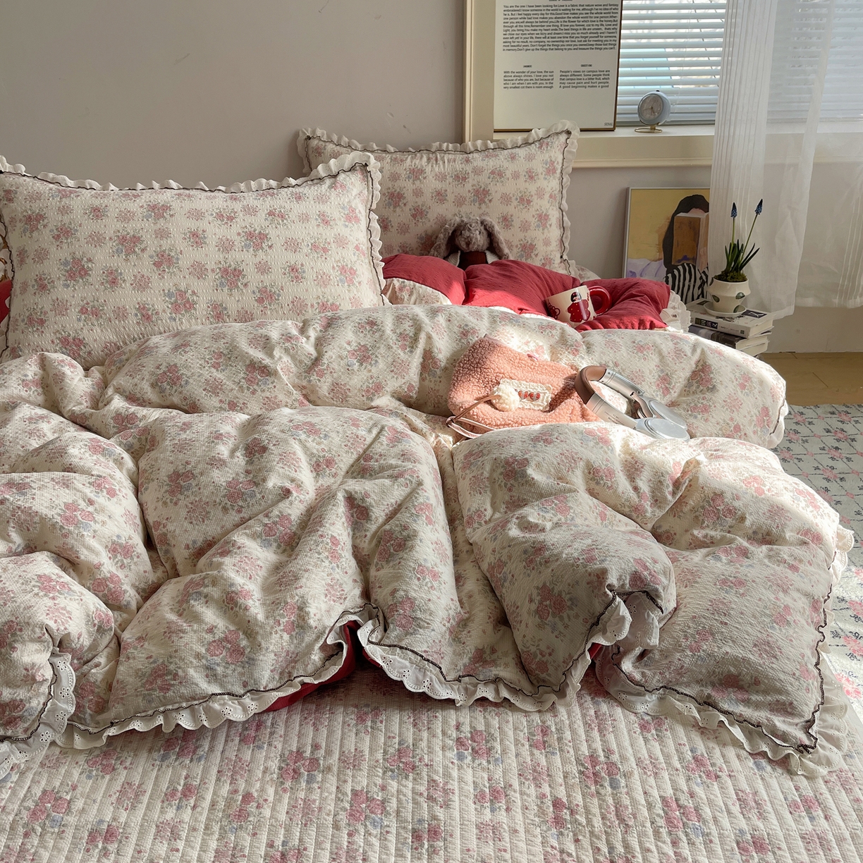 91家纺网 家纺一手货源 找家纺 2026新款泡芙纱床盖四件套 梨花落