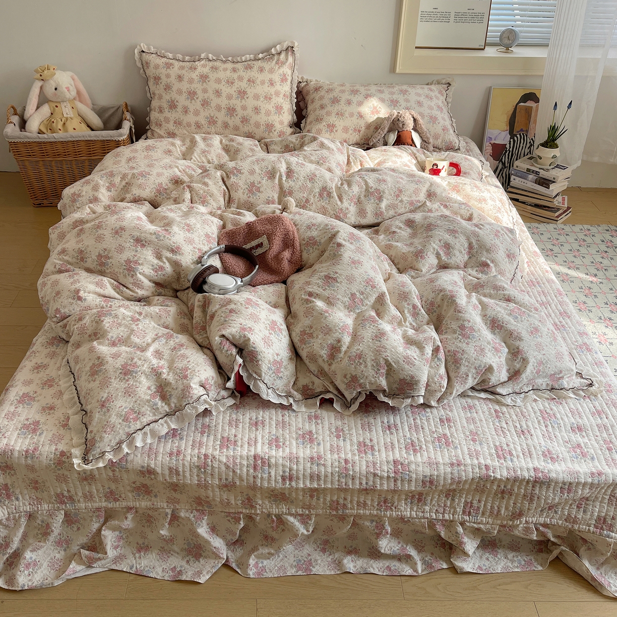 91家纺网 家纺一手货源 找家纺 2026新款泡芙纱床盖四件套 梨花落