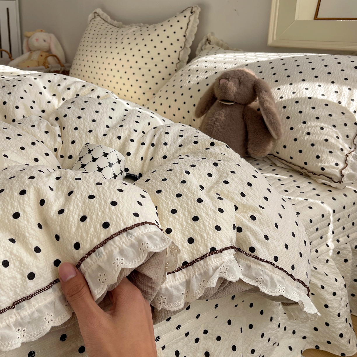 91家纺网 家纺一手货源 找家纺 2026新款泡芙纱床盖四件套 波点