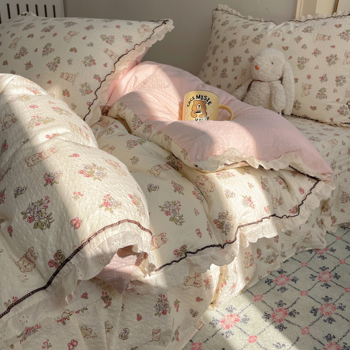 91家纺网 家纺一手货源 找家纺 2026新款泡芙纱床盖四件套 甜甜兔