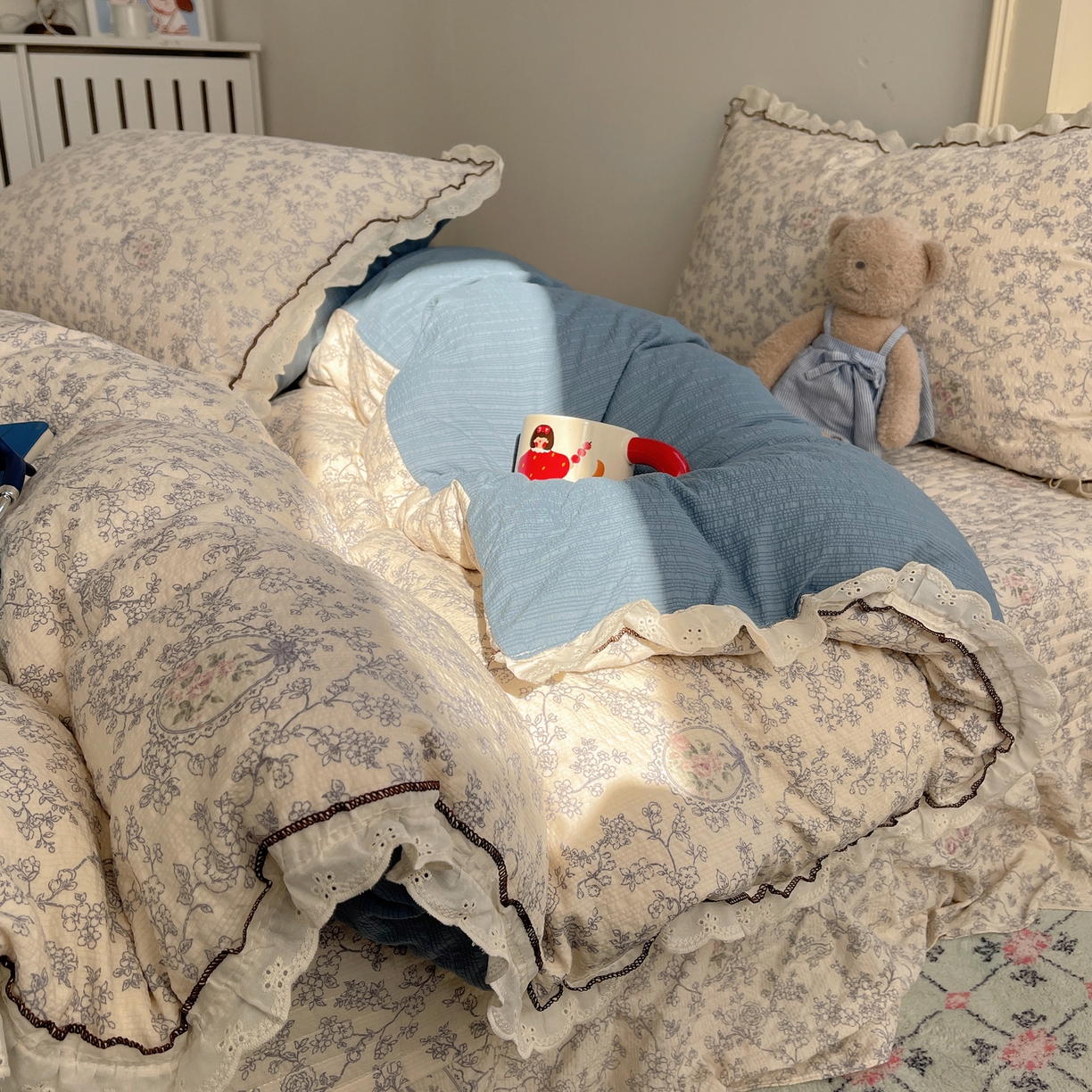 91家纺网 家纺一手货源 找家纺 2026新款泡芙纱床盖四件套 花束