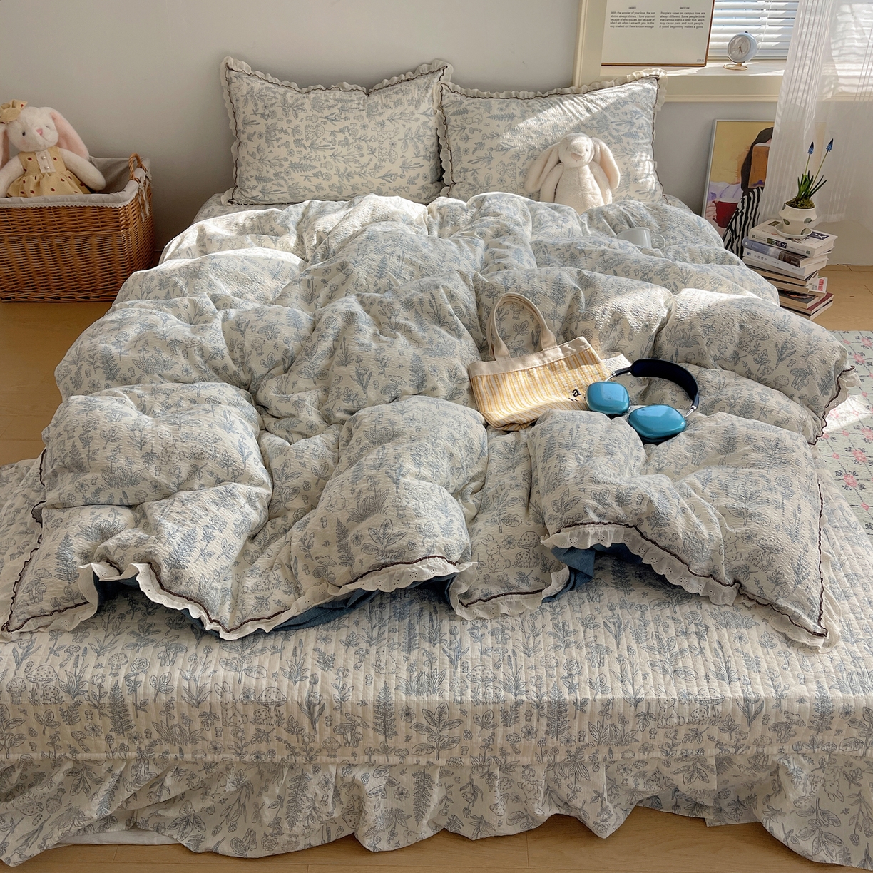 91家纺网 家纺一手货源 找家纺 2026新款泡芙纱床盖四件套 花花