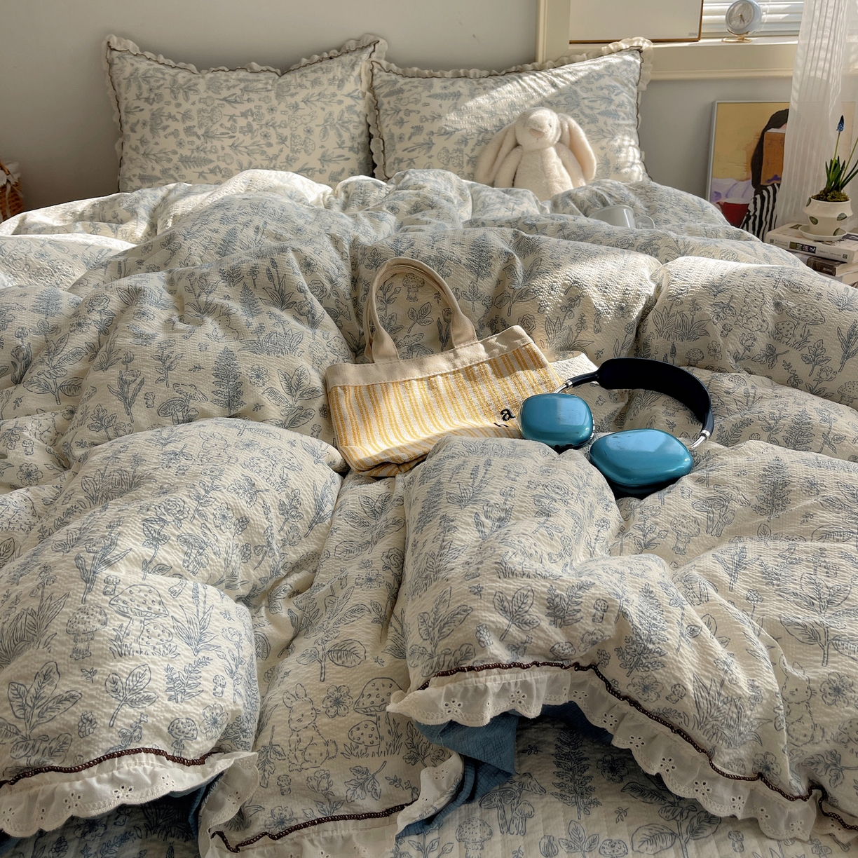 91家纺网 家纺一手货源 找家纺 2026新款泡芙纱床盖四件套 花花