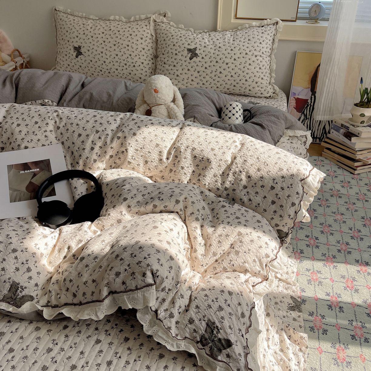 91家纺网 家纺一手货源 找家纺 2026新款泡芙纱床盖四件套 蝶舞