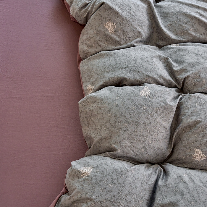 91家纺网 家纺一手货源 找家纺 （总2）卢赛尔 2026新款古法水洗仿棉云感棉学生三件套四件套