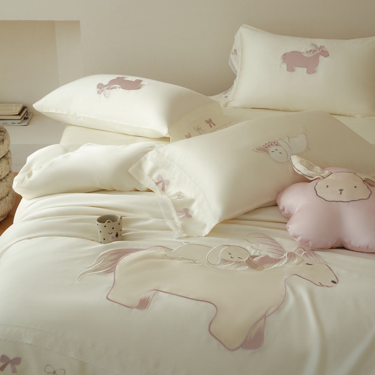 91家纺网 家纺一手货源 找家纺 （总）简纯主义 2026新款莱赛尔纤维天丝刺绣绣花四件套以梦为马