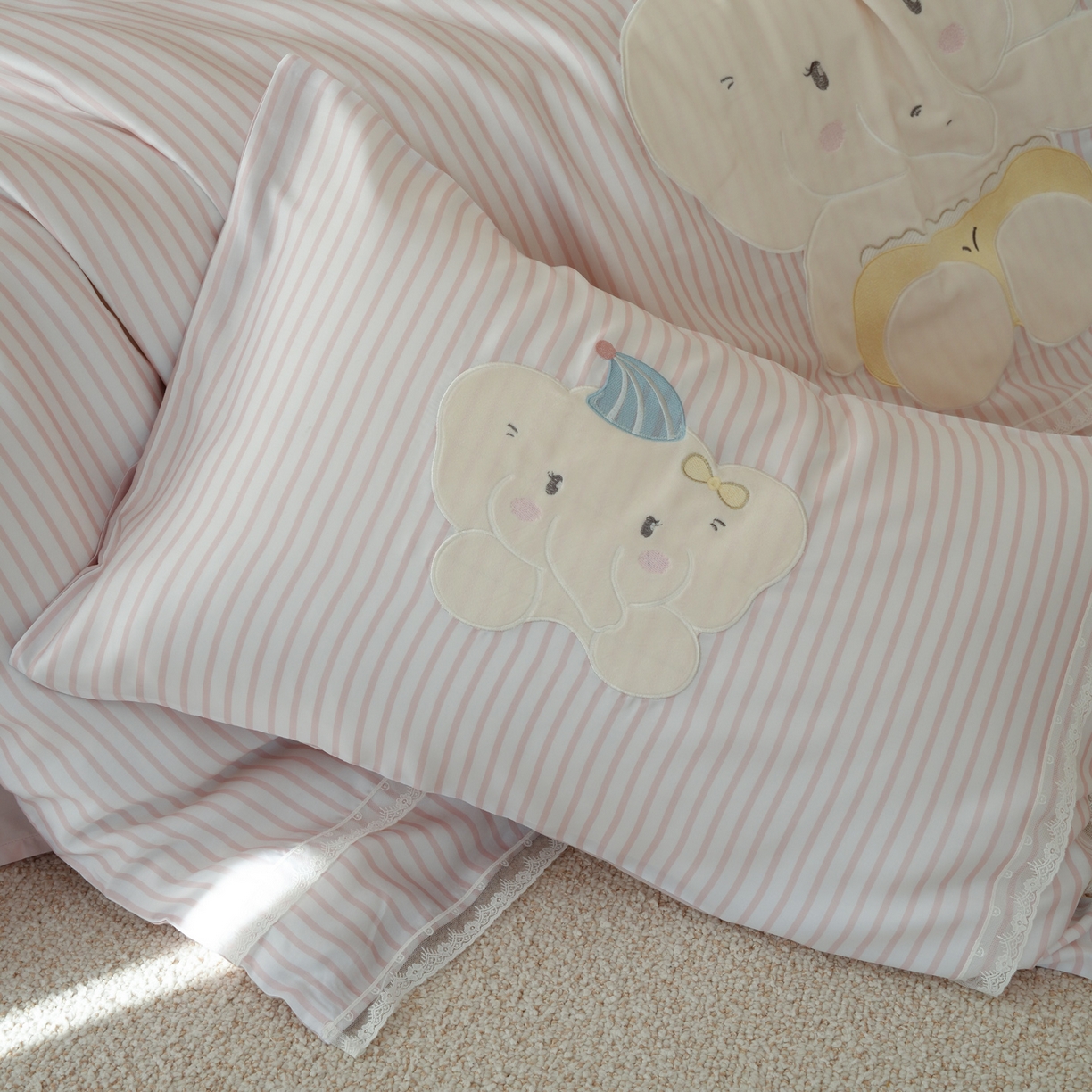 91家纺网 家纺一手货源 找家纺 （总）简纯主义 2026新款莱赛尔纤维天丝刺绣绣花四件套象北北