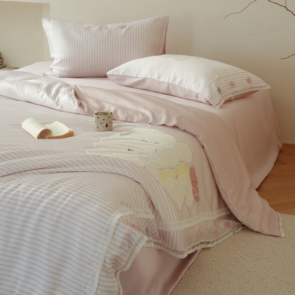 91家纺网 家纺一手货源 找家纺 （总）简纯主义 2026新款莱赛尔纤维天丝刺绣绣花四件套象北北