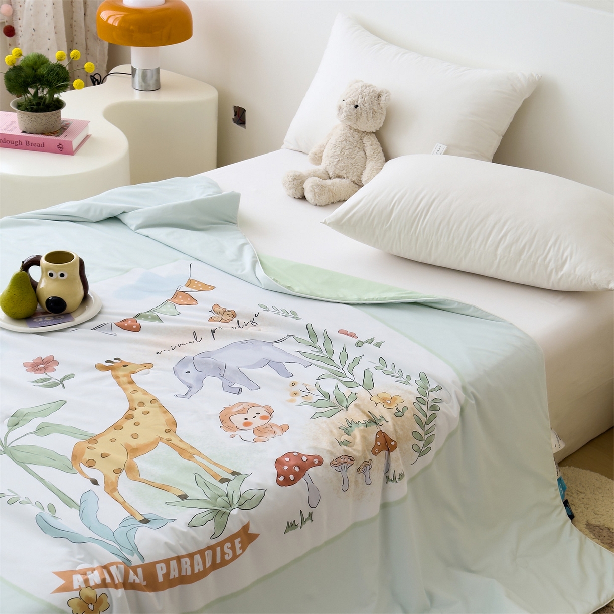 91家纺网 家纺一手货源 找家纺 岚司羽 2026新款卡通锦氨凉感夏被系列 欢乐动物会