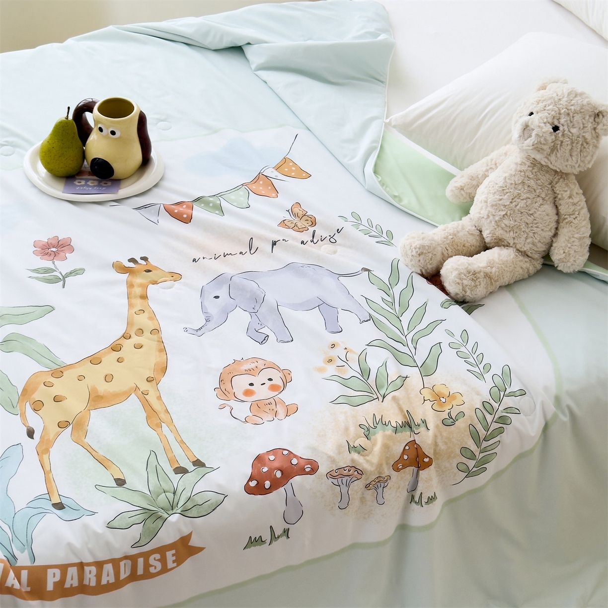 91家纺网 家纺一手货源 找家纺 岚司羽 2026新款卡通锦氨凉感夏被系列 欢乐动物会