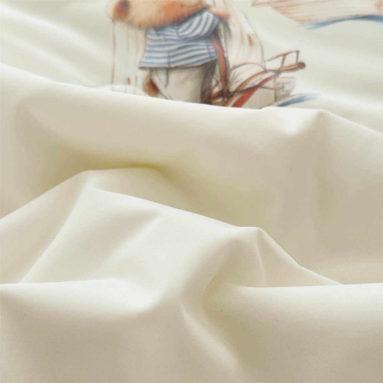 91家纺网 家纺一手货源 找家纺 岚司羽 2026新款卡通锦氨凉感夏被系列 小小航海家