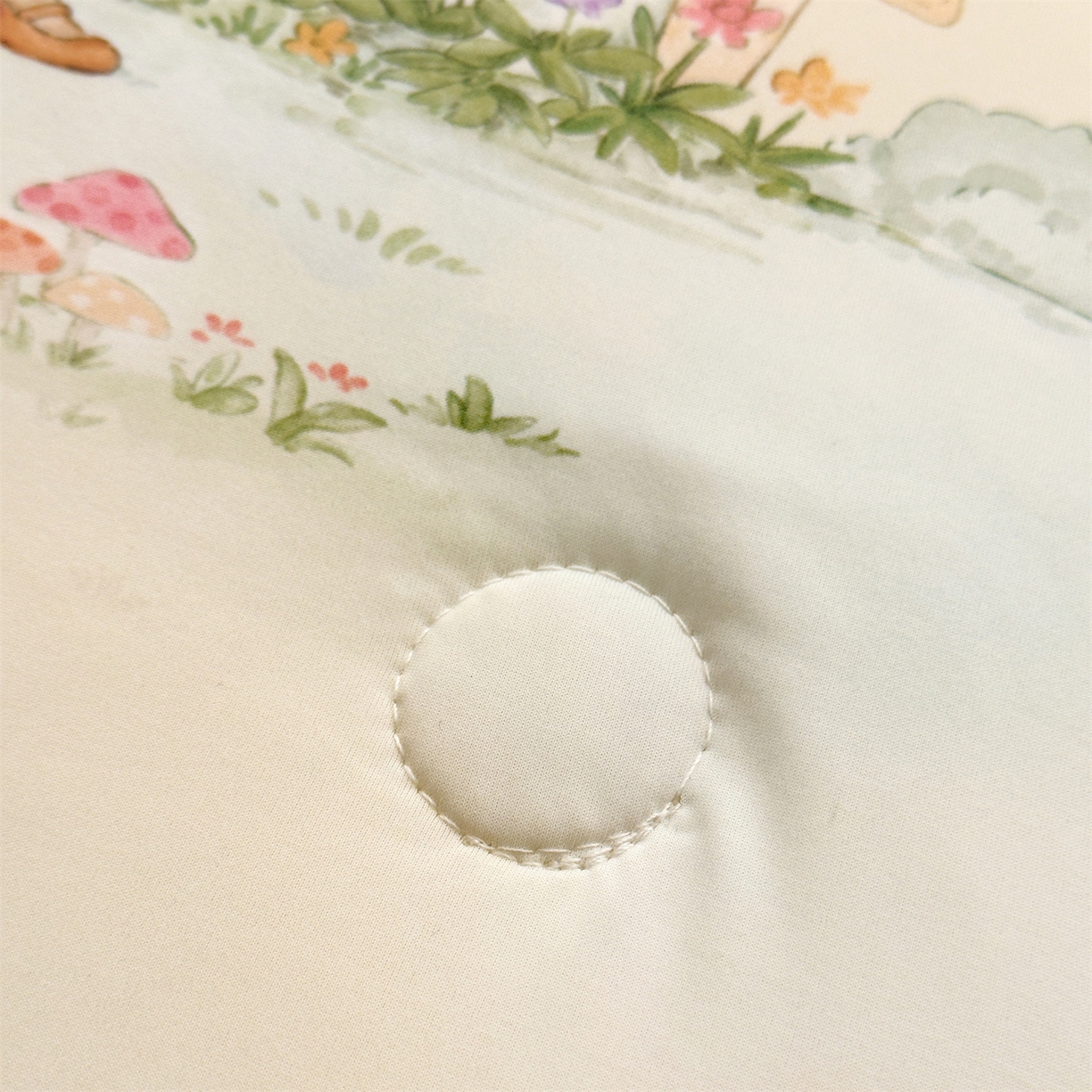 91家纺网 家纺一手货源 找家纺 岚司羽 2026新款卡通锦氨凉感夏被系列 空中城堡